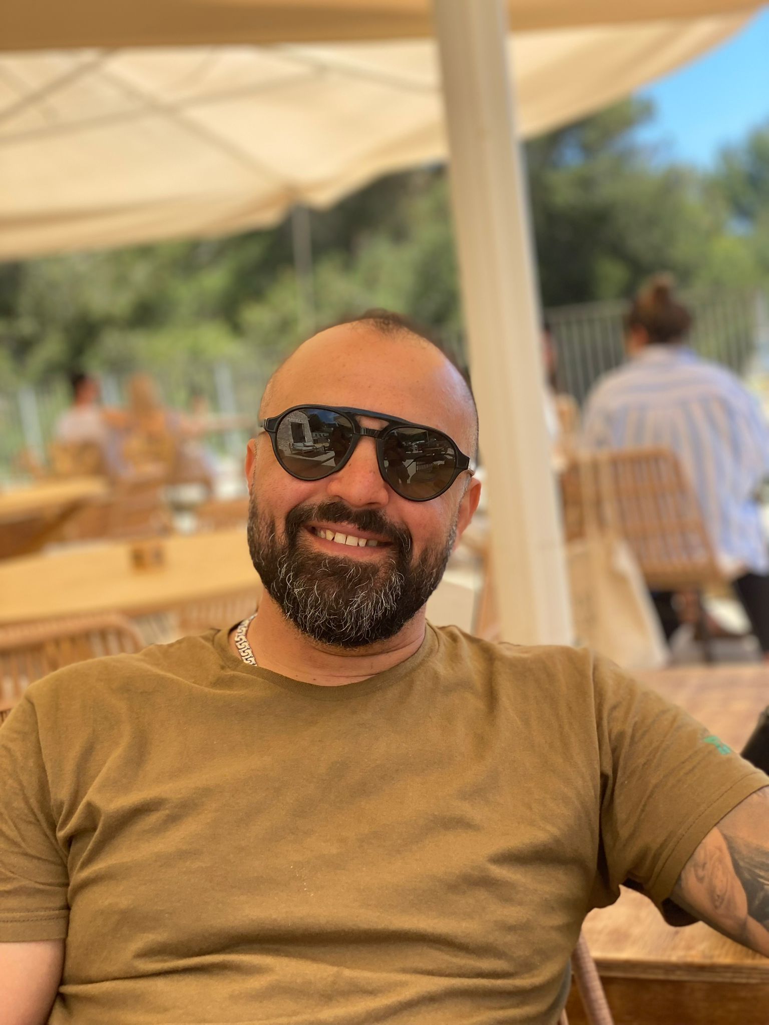 ALFIX Ali – Właściciel Firmy